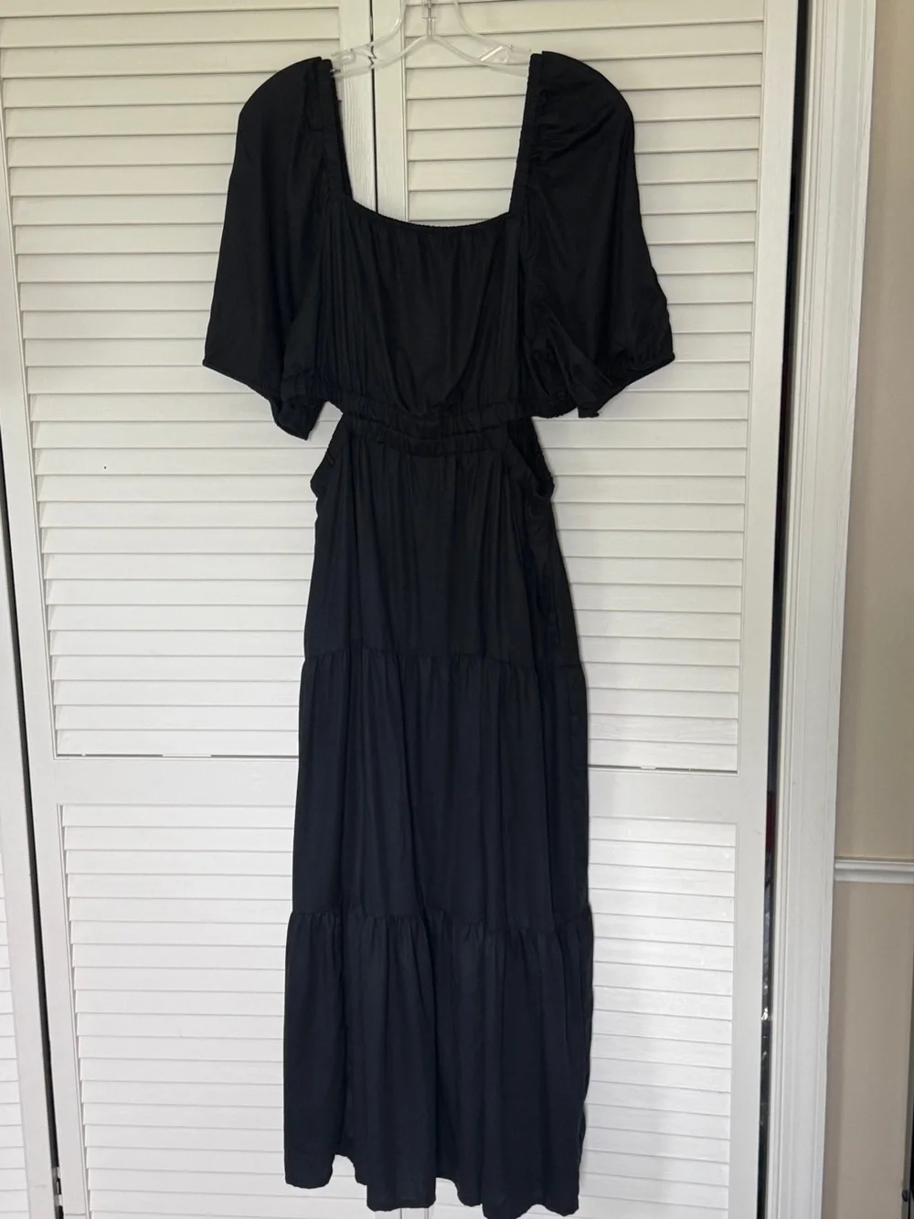 Anaya Square-Neck Cut-Out Tiered Maxi Dress - Picture 9 of 12